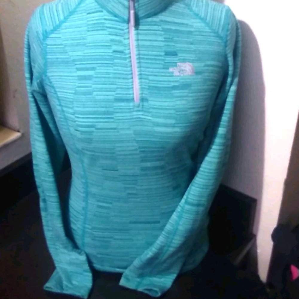 North Face Pullover - image 1